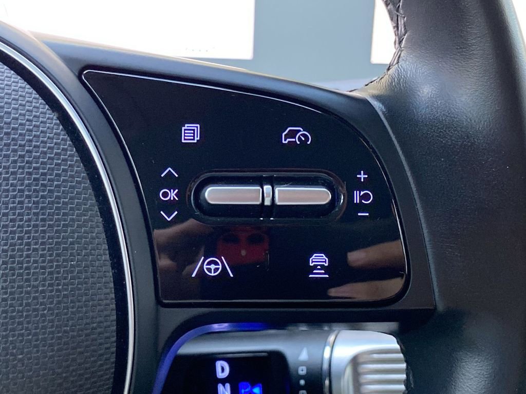 Used 2022 Hyundai Ioniq 5 SE w/ Cargo Package image 29