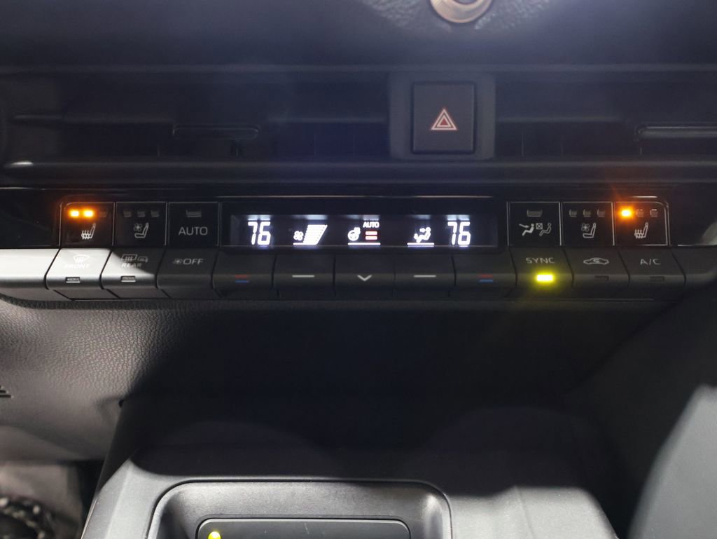 Used 2023 Toyota Crown Platinum image 30