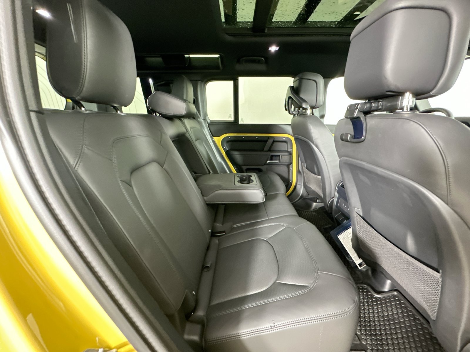 New 2026 Land Rover Defender 110 Trophy Edition AWD/4WD image 40