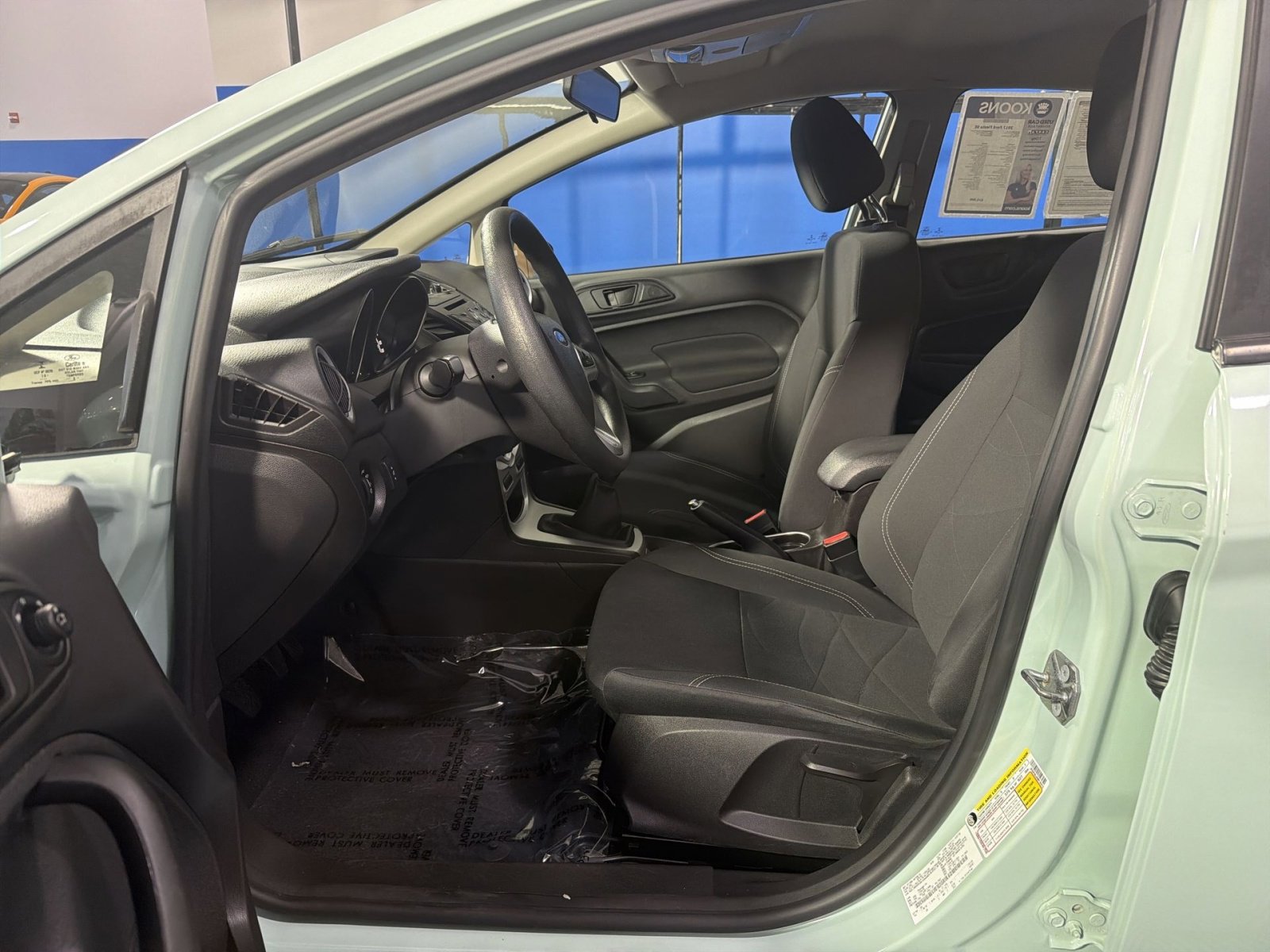 Used 2017 Ford Fiesta SE FWD image 17