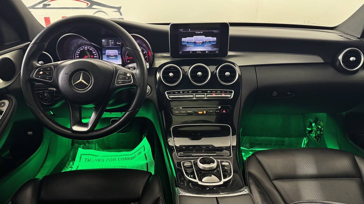 Used 2018 Mercedes-Benz C 300 Sedan w/ Premium Package image 31