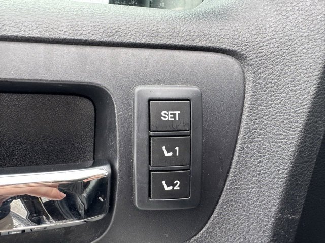 Used 2020 Toyota Tundra Platinum image 15