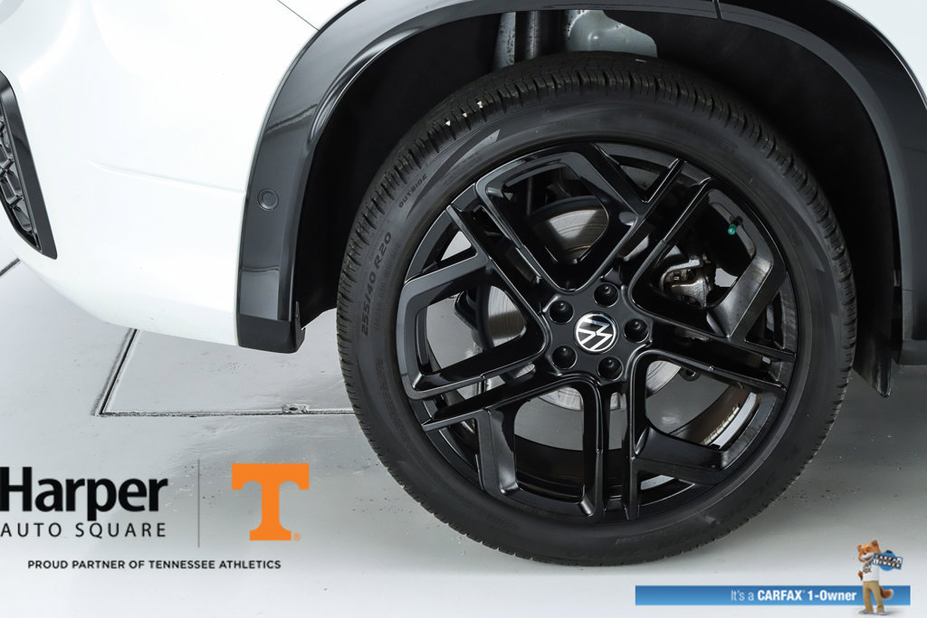 New 2025 Volkswagen Tiguan SE R-Line AWD/4WD image 13