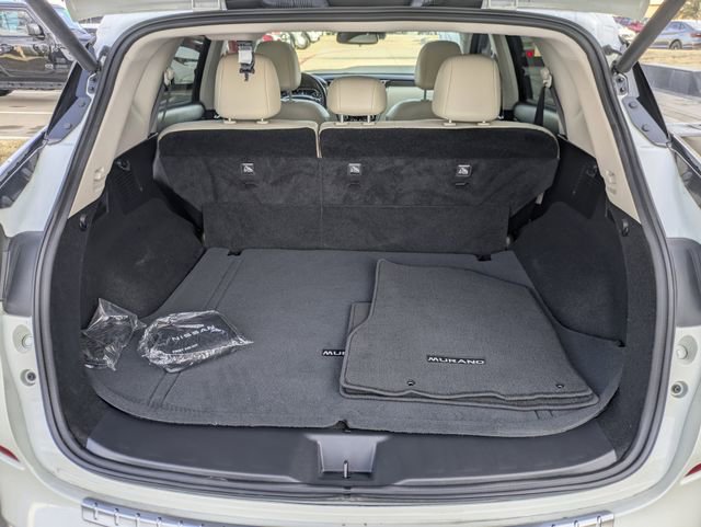 Used 2023 Nissan Murano Platinum w/ Cargo Package image 29