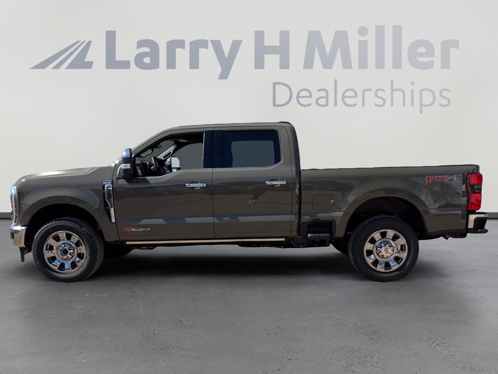 New 2026 Ford F250 King Ranch w/ Chrome Package image 2