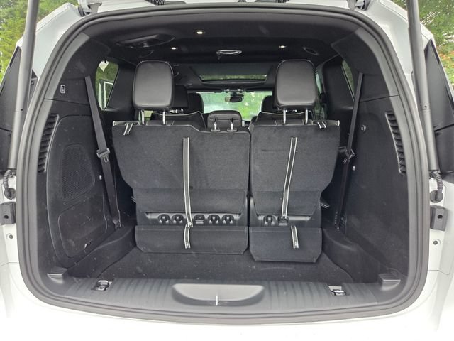 New 2027 Chrysler Pacifica Limited w/ S Appearance Package FWD image 32