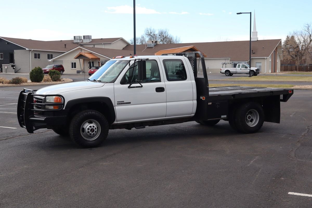Used 2007 GMC Sierra 3500 W/T w/ Heavy-Duty Power Package image 10