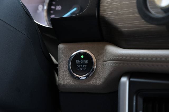 Used 2022 Ford Expedition Limited AWD/4WD image 22