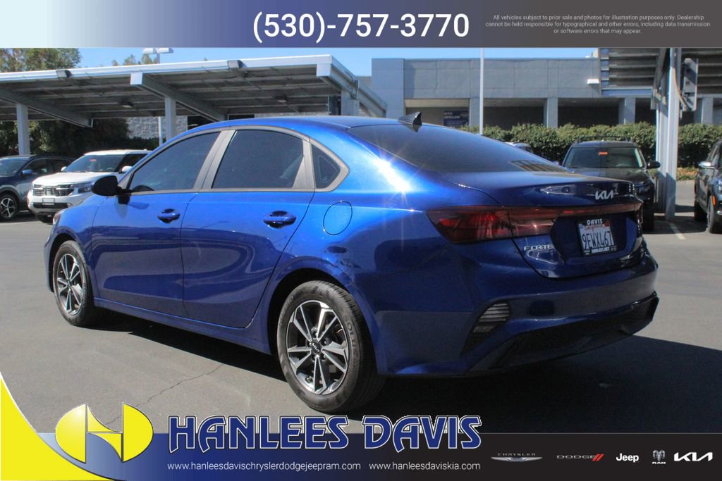 Used 2023 Kia Forte LXS image 9