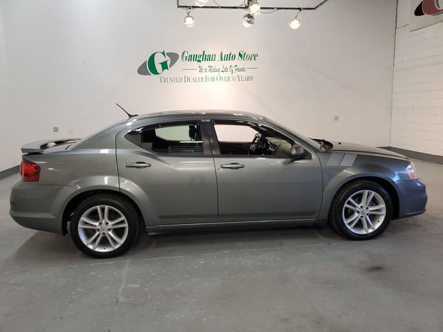 Used 2012 Dodge Avenger SXT Plus FWD image 7