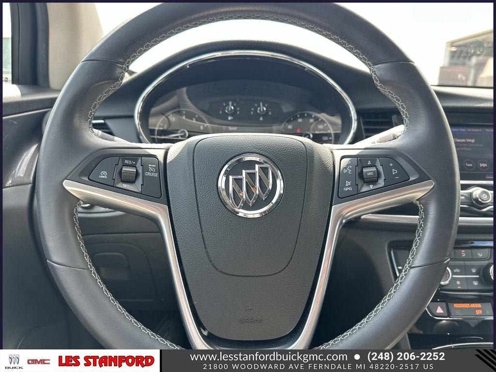 Certified 2022 Buick Encore Preferred AWD/4WD image 21