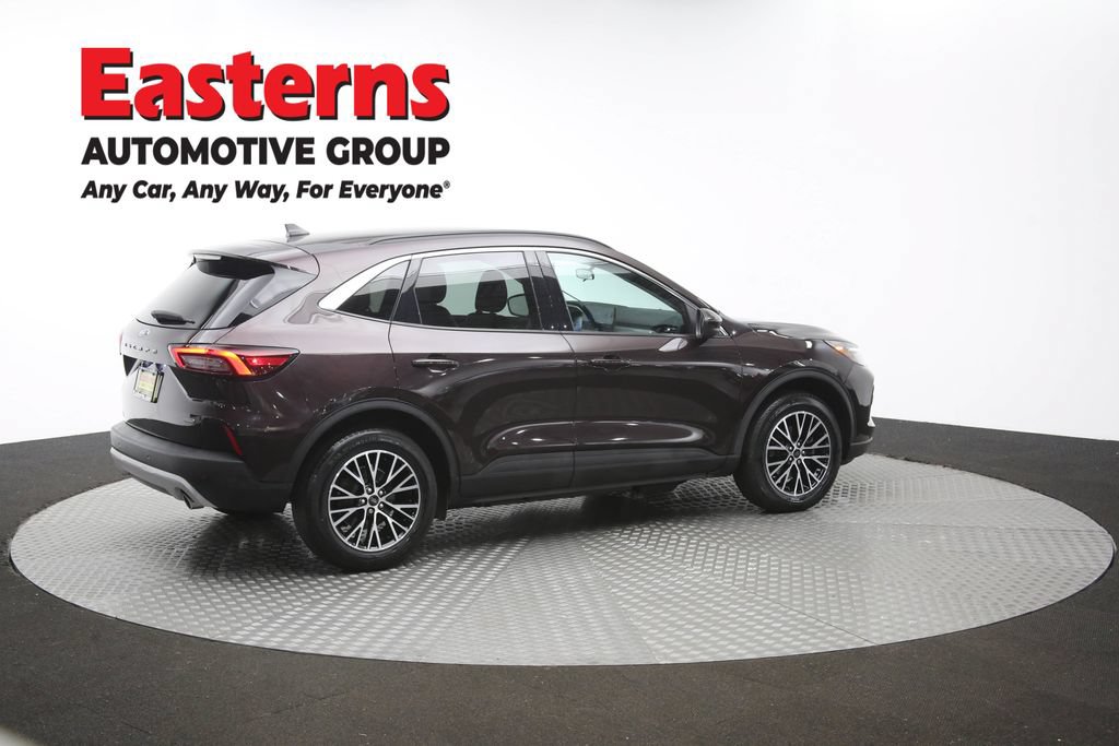 Used 2023 Ford Escape SE FWD image 43