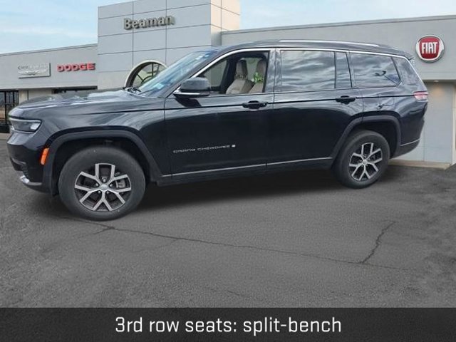 Used 2023 Jeep Grand Cherokee L Limited AWD/4WD image 6