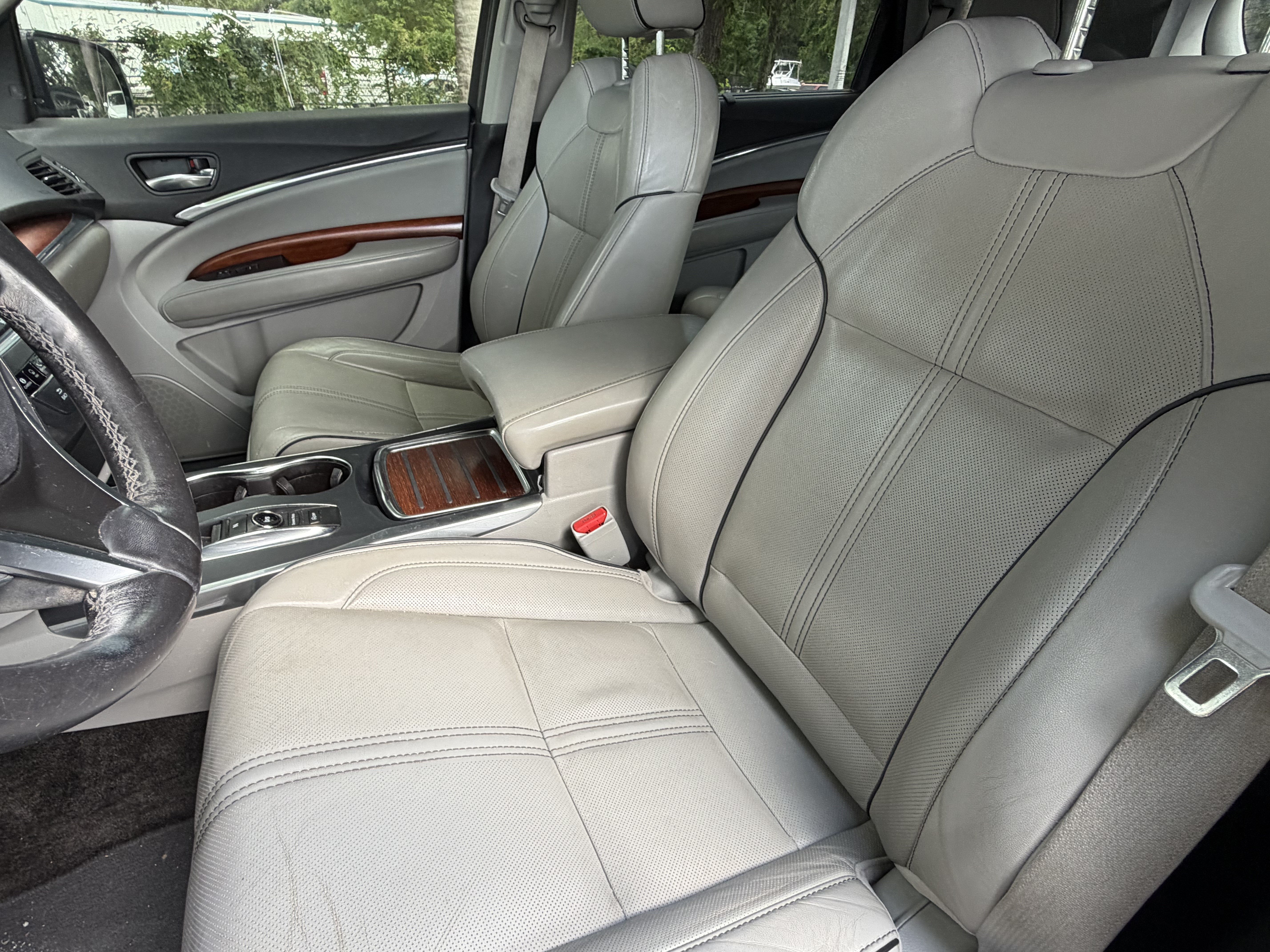 Used 2018 Acura MDX FWD w/ Advance Package image 17