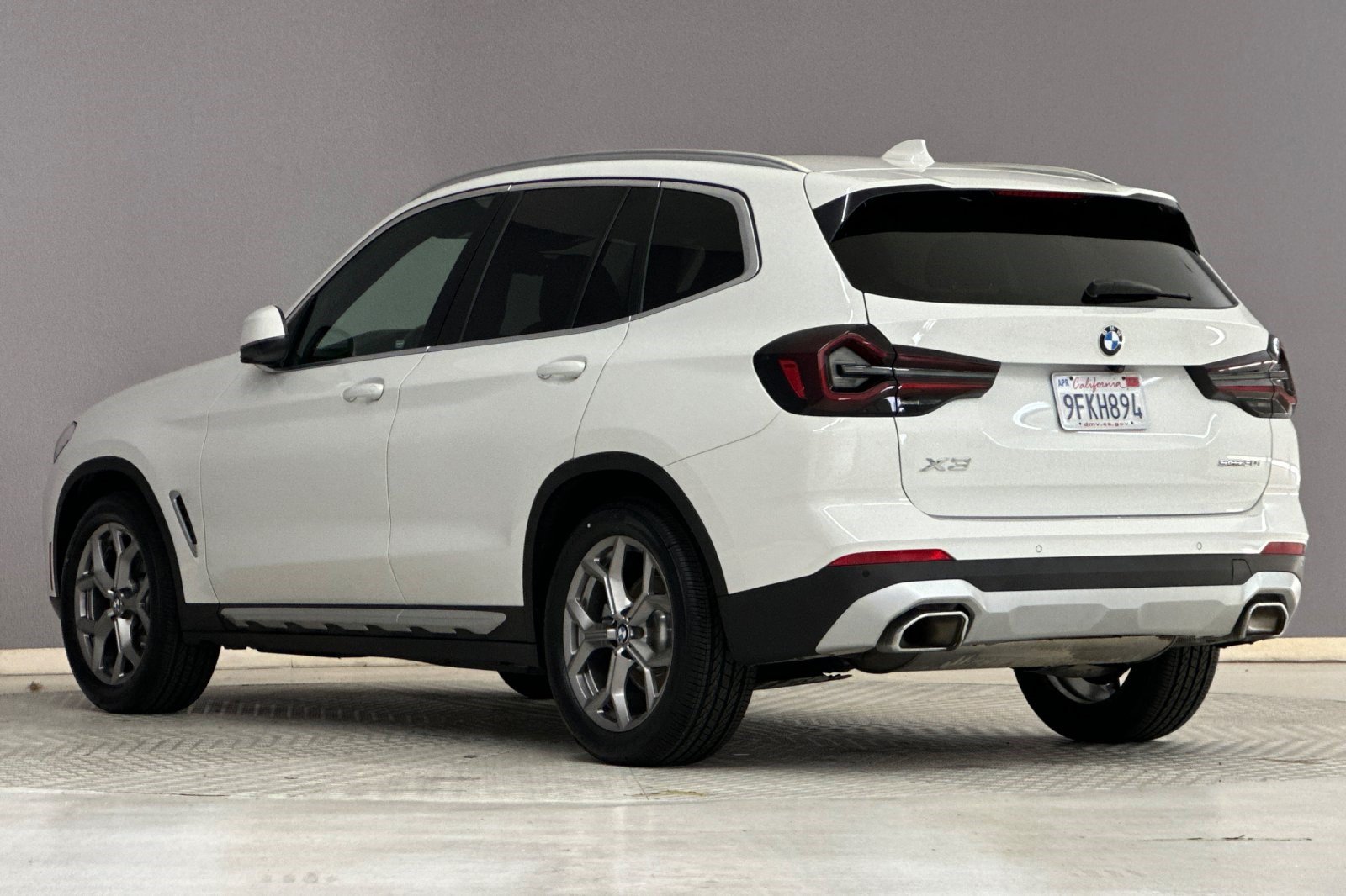 Certified 2023 BMW X3 sDrive30i w/ Premium Package RWD image 3