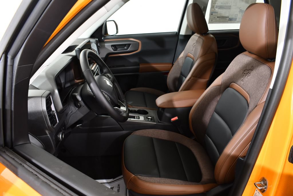 New 2026 Ford Bronco Sport Outer Banks w/ Outer Banks Tech Package+ AWD/4WD image 6
