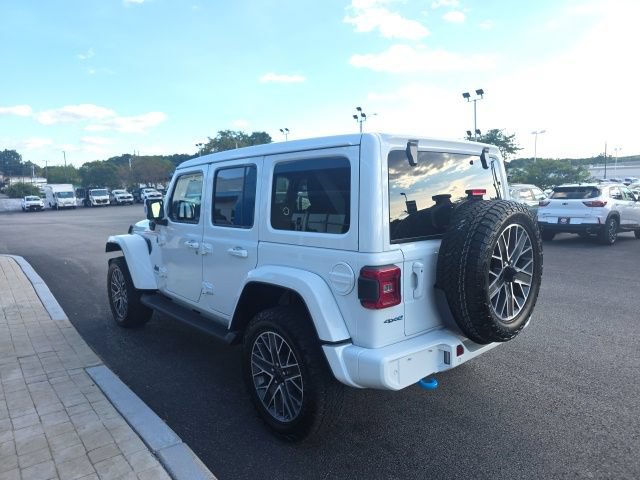 Used 2024 Jeep Wrangler High Altitude AWD/4WD image 4