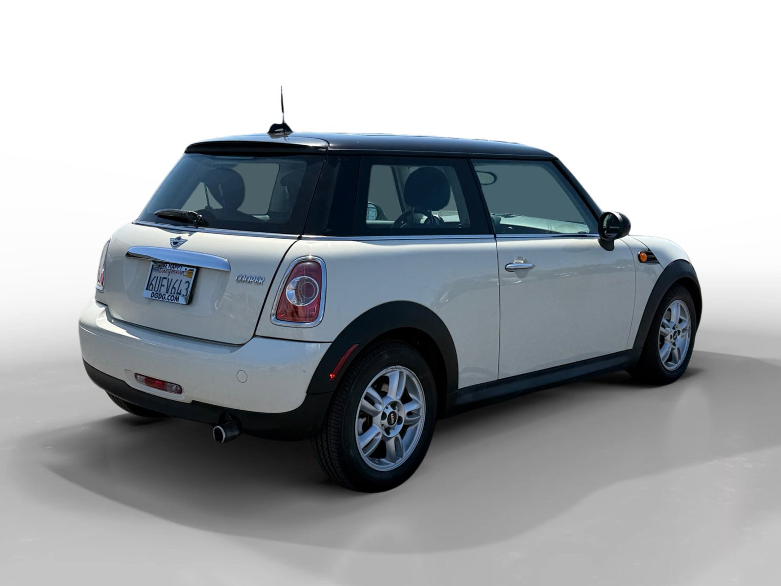 Used 2012 MINI Cooper Hardtop image 5