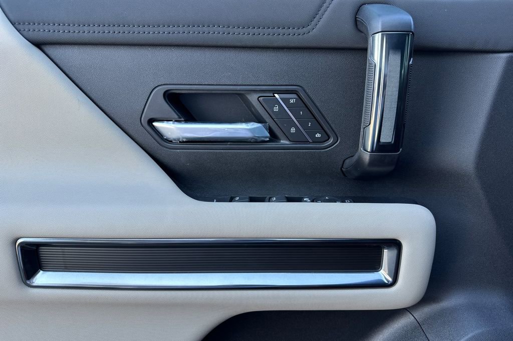 New 2026 GMC Hummer EV SUV AWD/4WD image 9