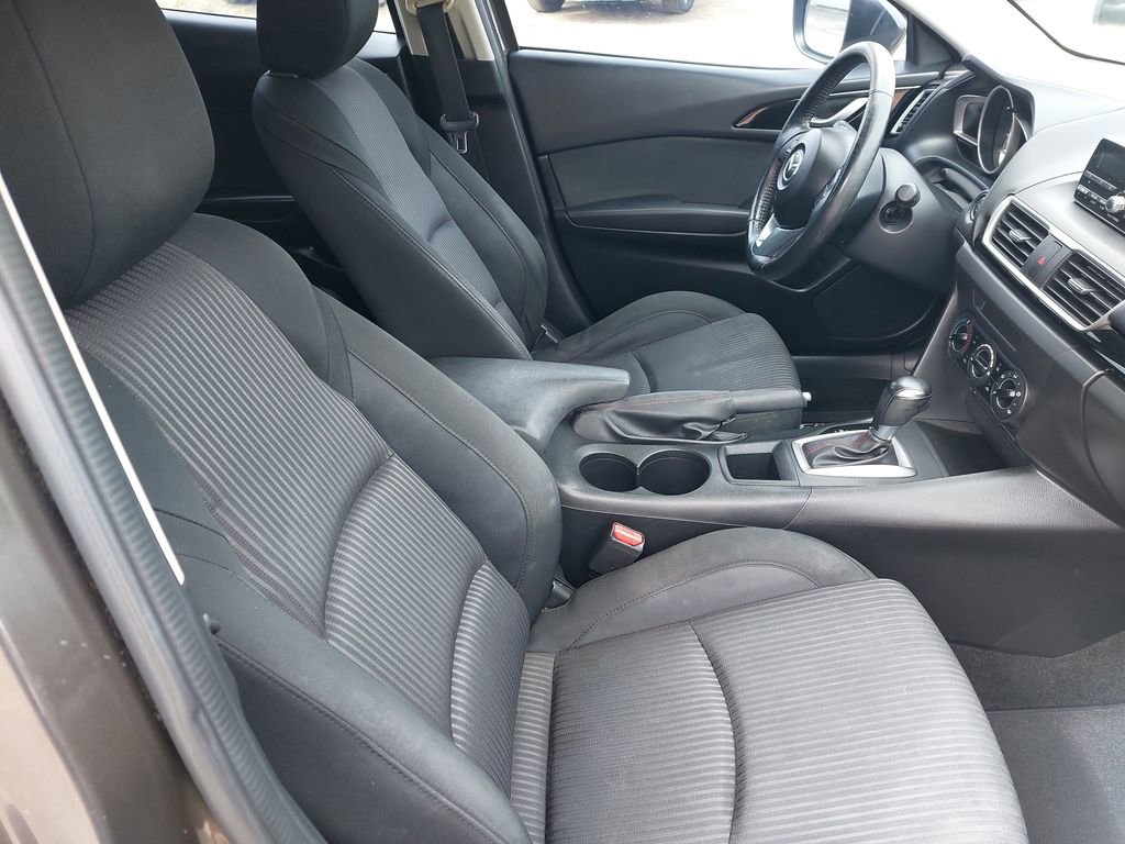 Used 2014 MAZDA MAZDA3 i Touring image 10