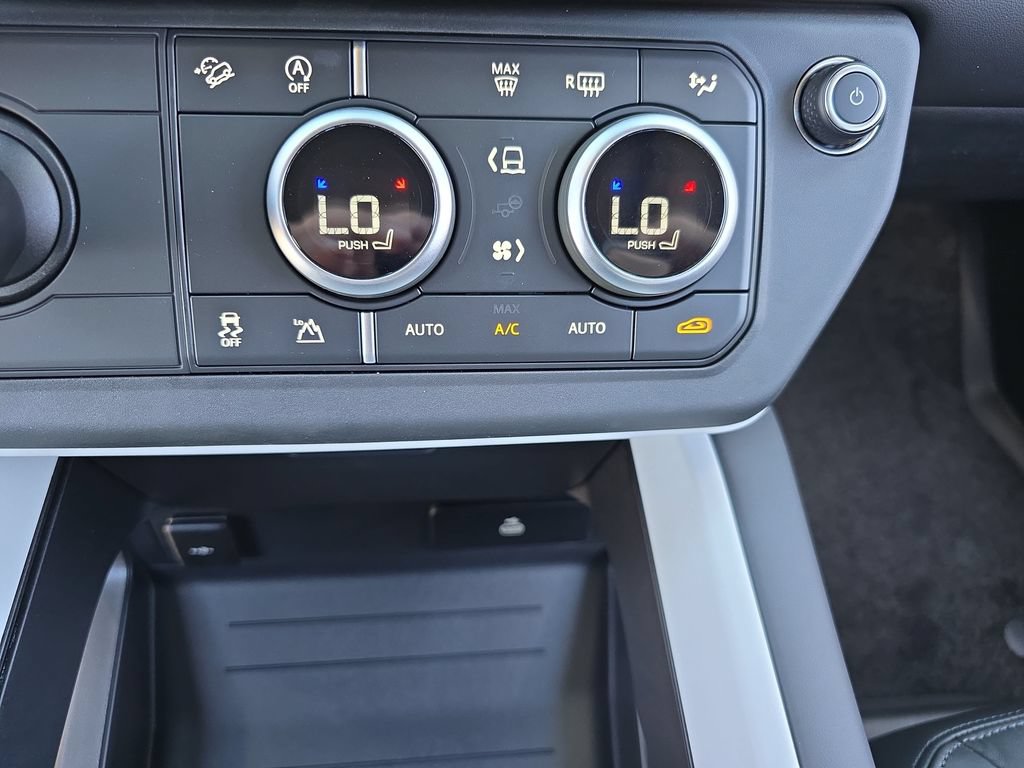 New 2026 Land Rover Defender 110 S AWD/4WD image 24