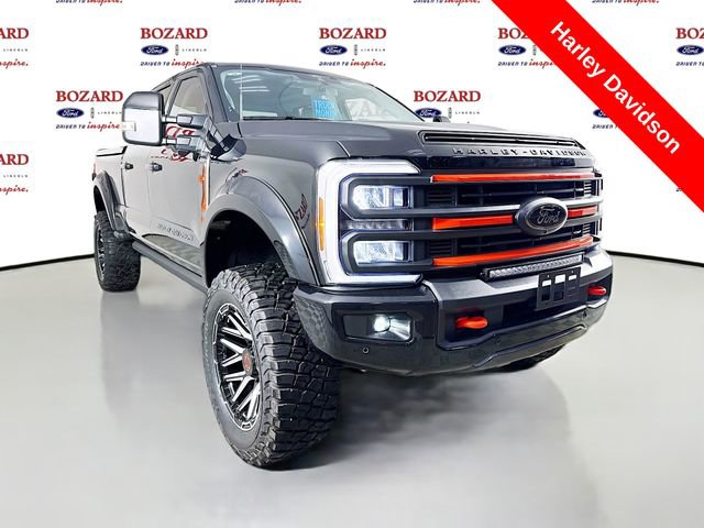 New 2026 Ford F250 Lariat w/ Black Appearance Package