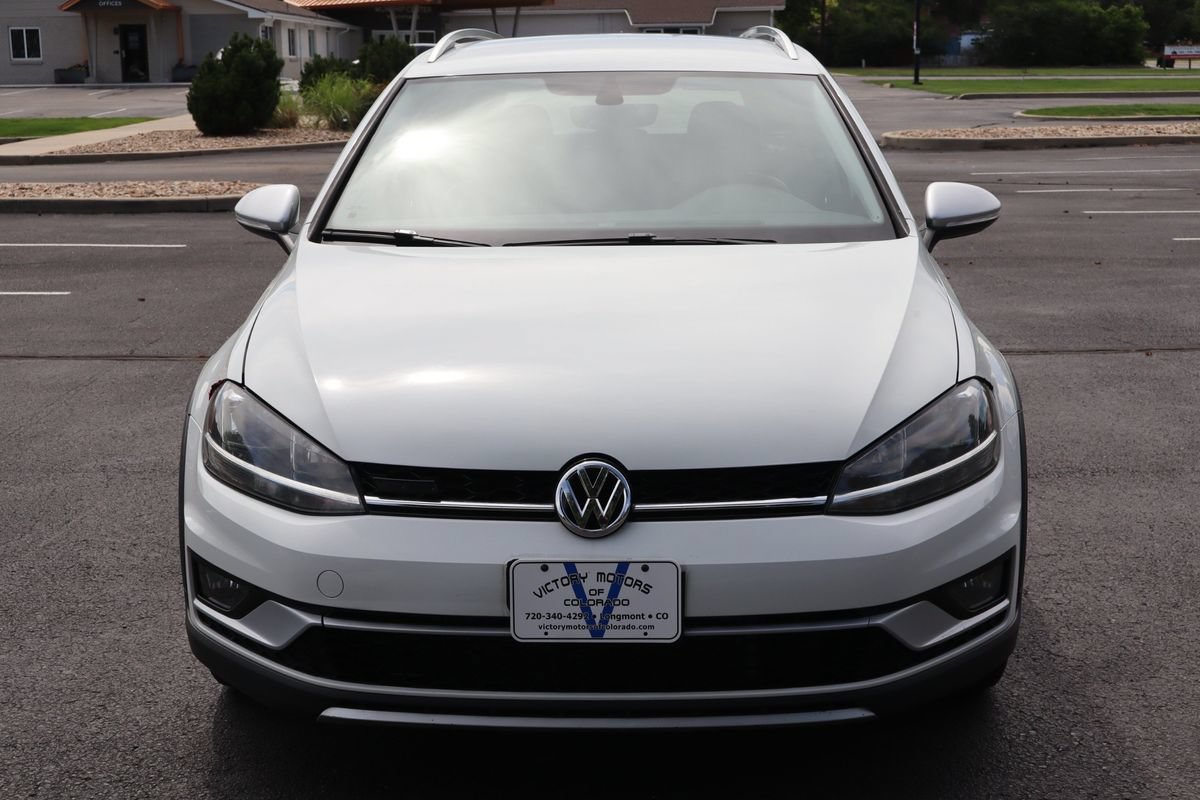 Used 2018 Volkswagen Golf Alltrack S AWD/4WD image 12