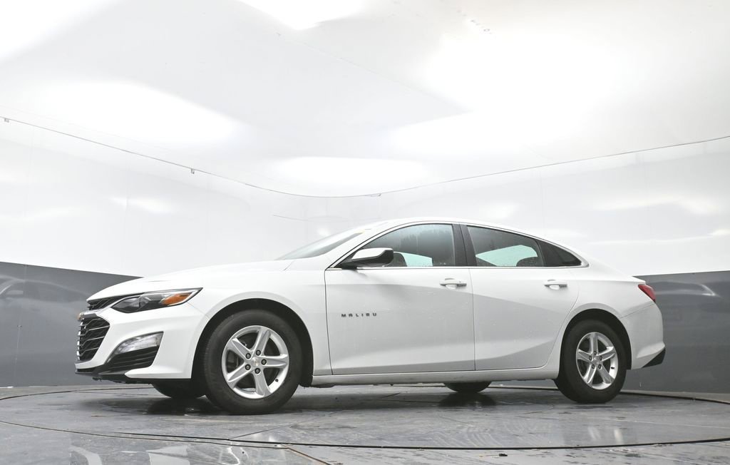 Used 2024 Chevrolet Malibu LT FWD image 54