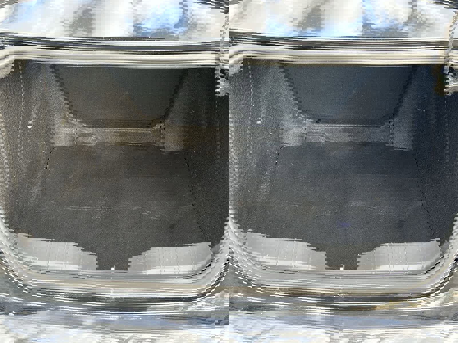 Used 2016 Chevrolet Camaro SS image 34