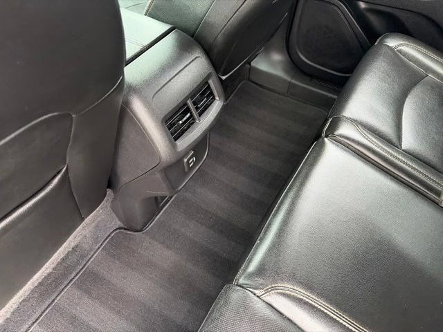Used 2020 GMC Terrain SLT AWD/4WD image 32
