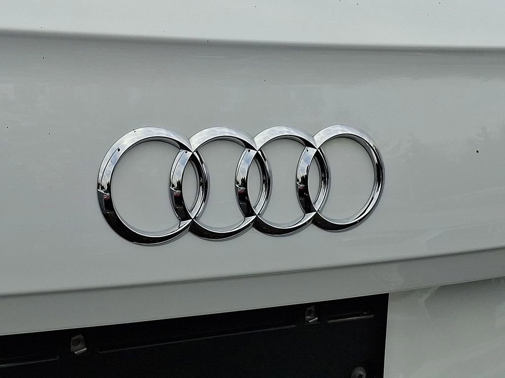 Used 2018 Audi Q5 2.0T Premium Plus w/ Premium Plus Package image 30