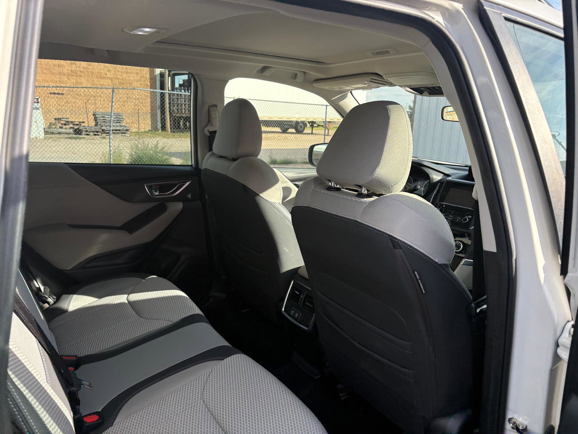 Used 2022 Subaru Forester Premium image 12