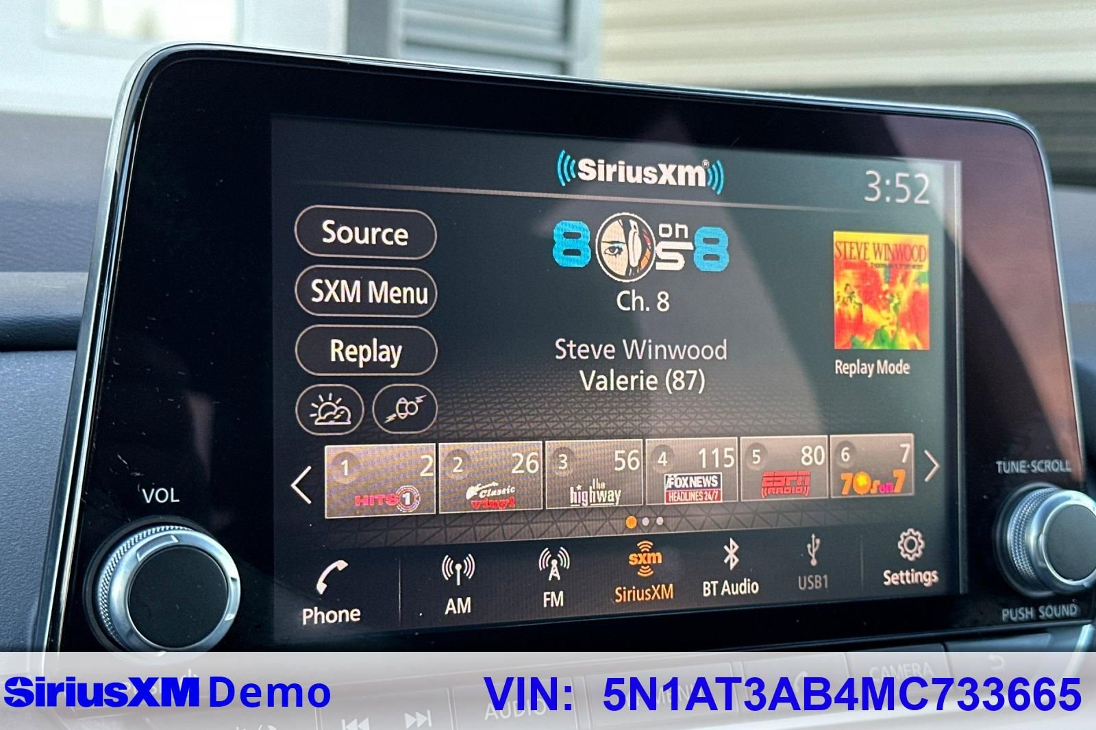 Used 2021 Nissan Rogue S image 33