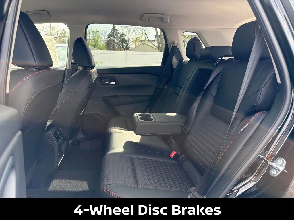 New 2026 Nissan Rogue SV AWD/4WD image 33
