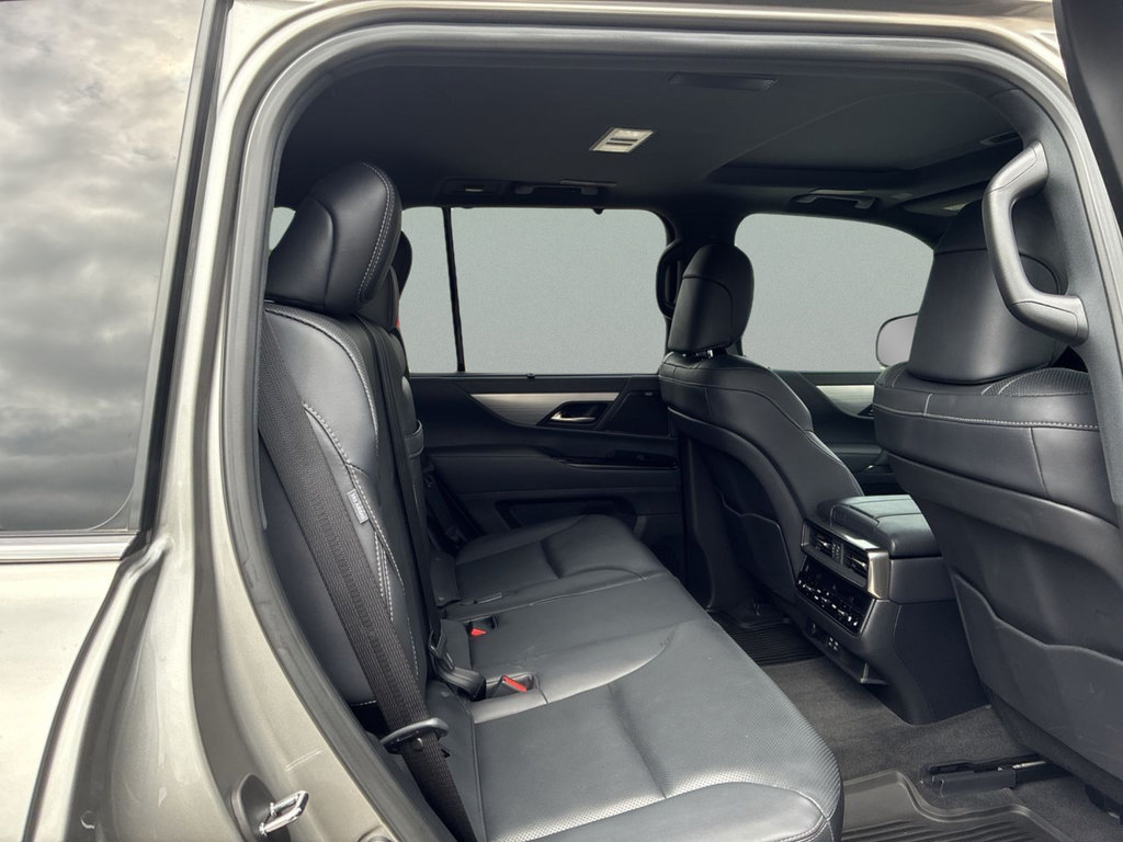 Used 2023 Lexus LX 600 F Sport AWD/4WD image 29