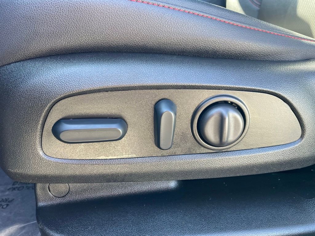 Used 2024 Chevrolet Blazer RS w/ Driver Confidence II Package image 29