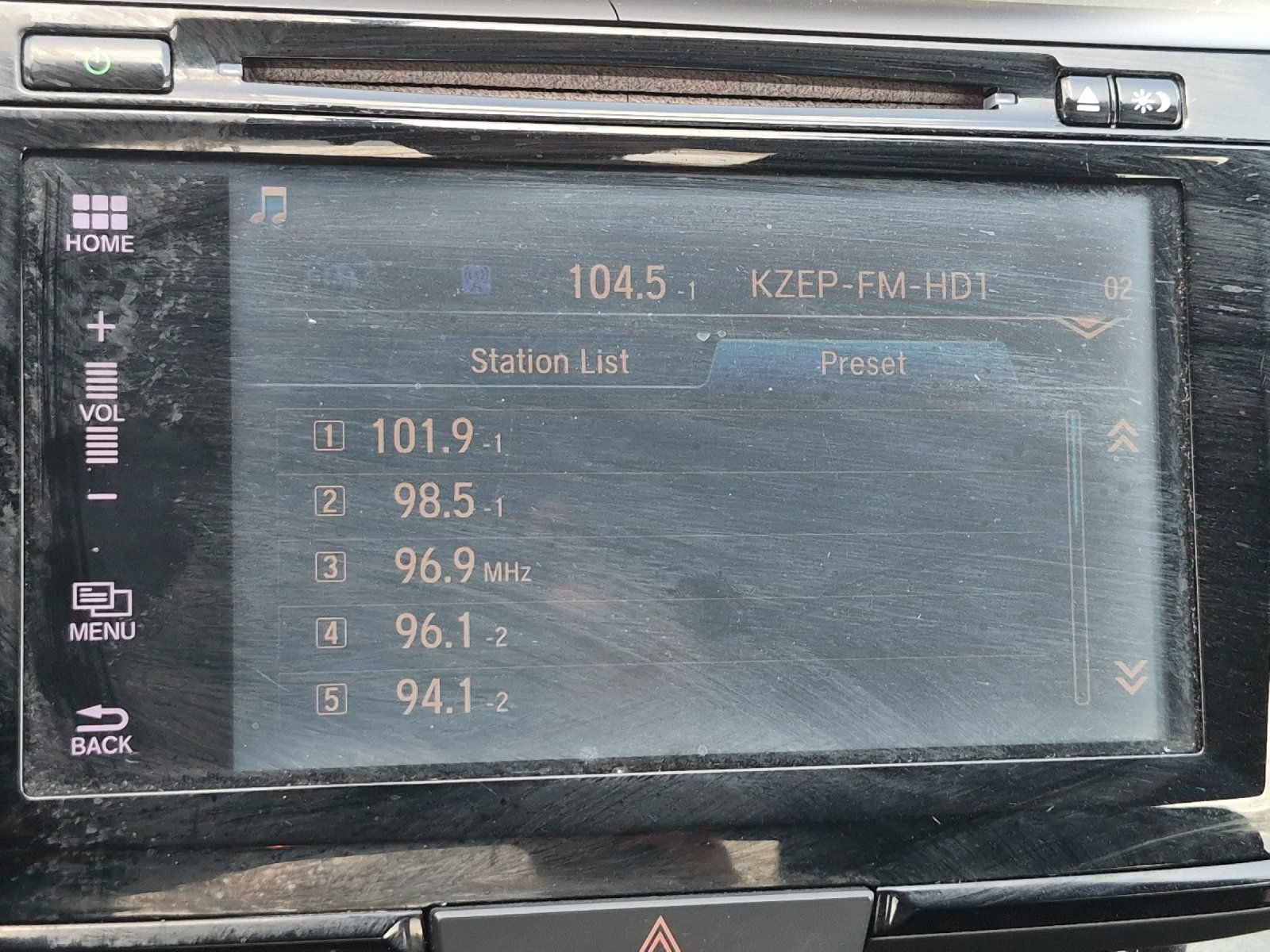 Used 2017 Honda Accord EX image 16