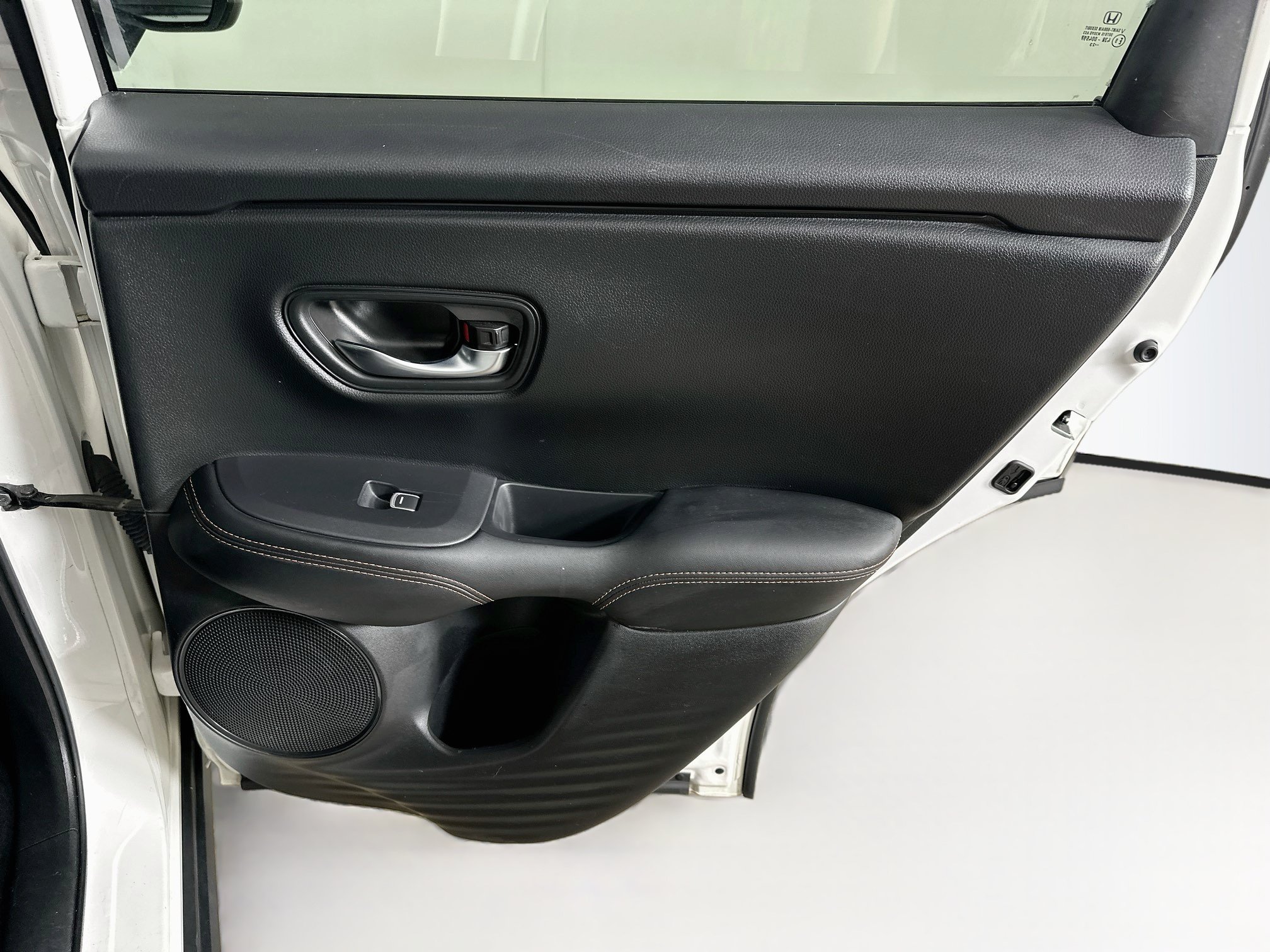 Used 2024 Honda HR-V Sport image 28