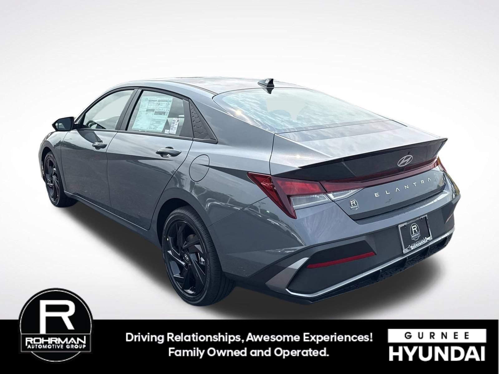 New 2026 Hyundai Elantra SEL Sport FWD image 7