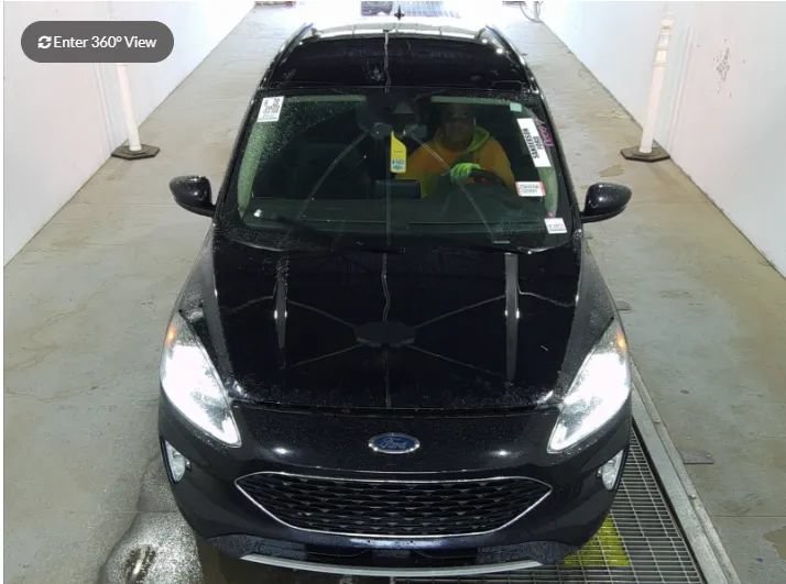 Used 2020 Ford Escape Titanium AWD/4WD image 4