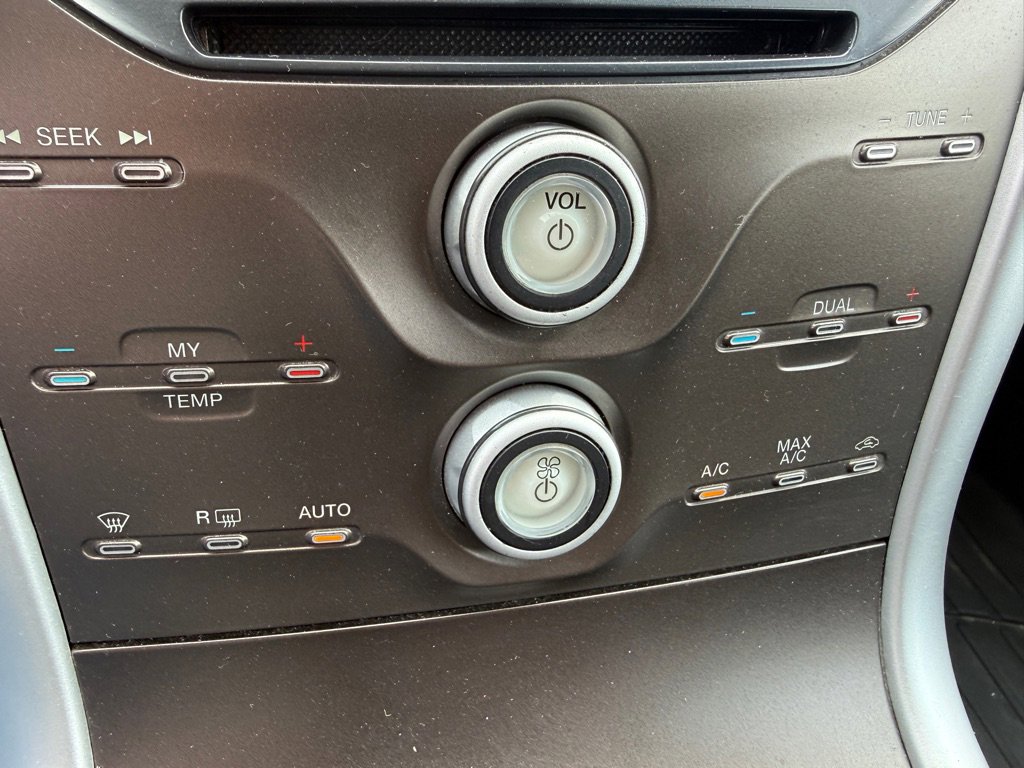 Used 2013 Ford Edge SEL AWD/4WD image 15