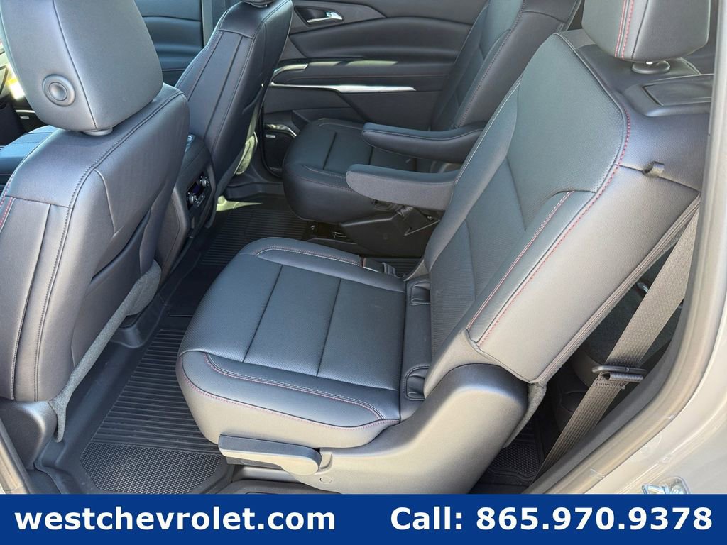 New 2026 Chevrolet Traverse Z71 w/ Enhanced Driving Package image 11