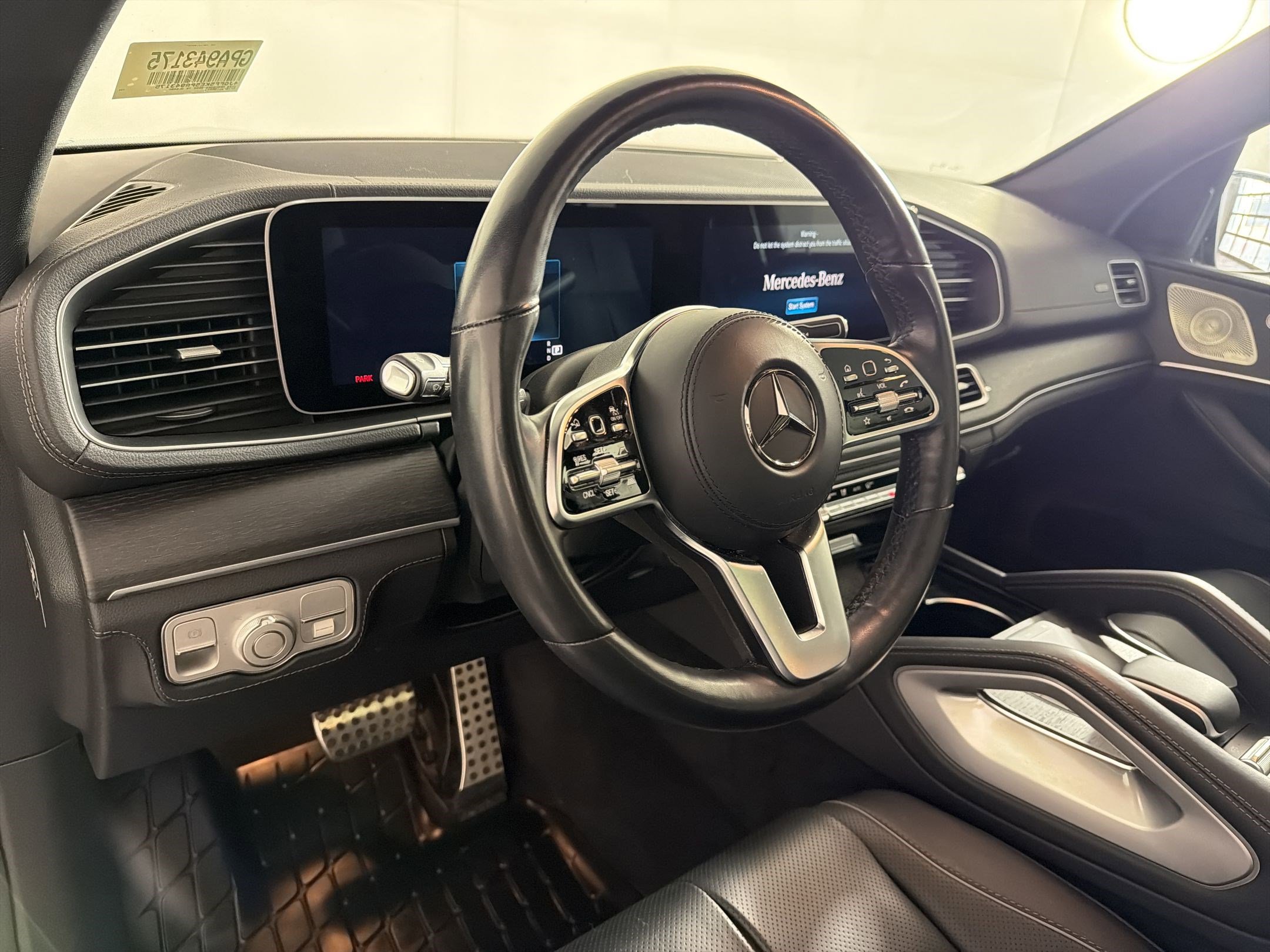 Used 2023 Mercedes-Benz GLS 450 4MATIC image 4