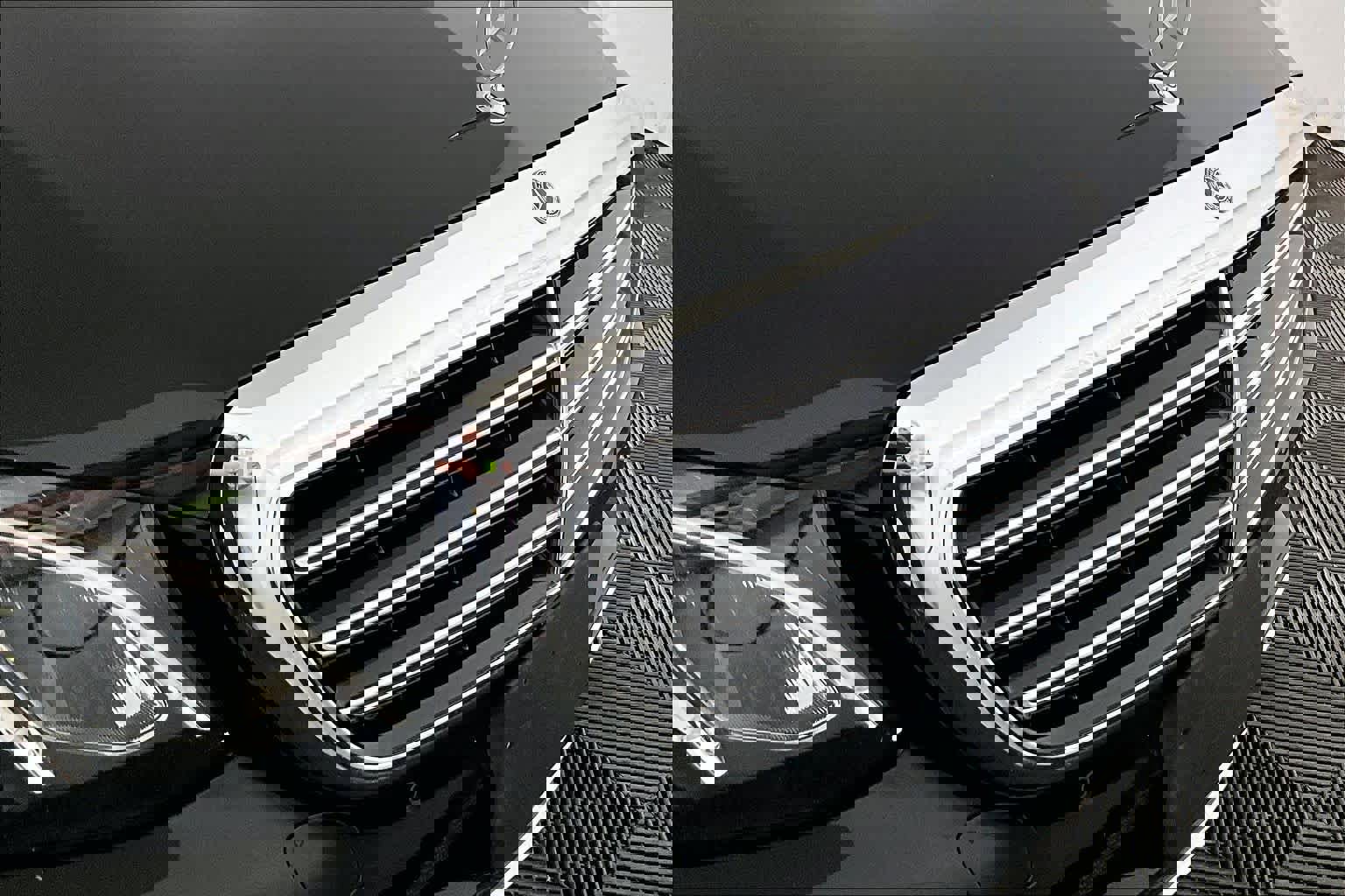 Used 2018 Mercedes-Benz E 300 4MATIC image 30