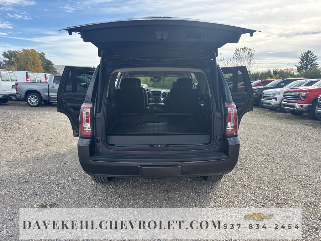 Used 2017 GMC Yukon SLT image 13