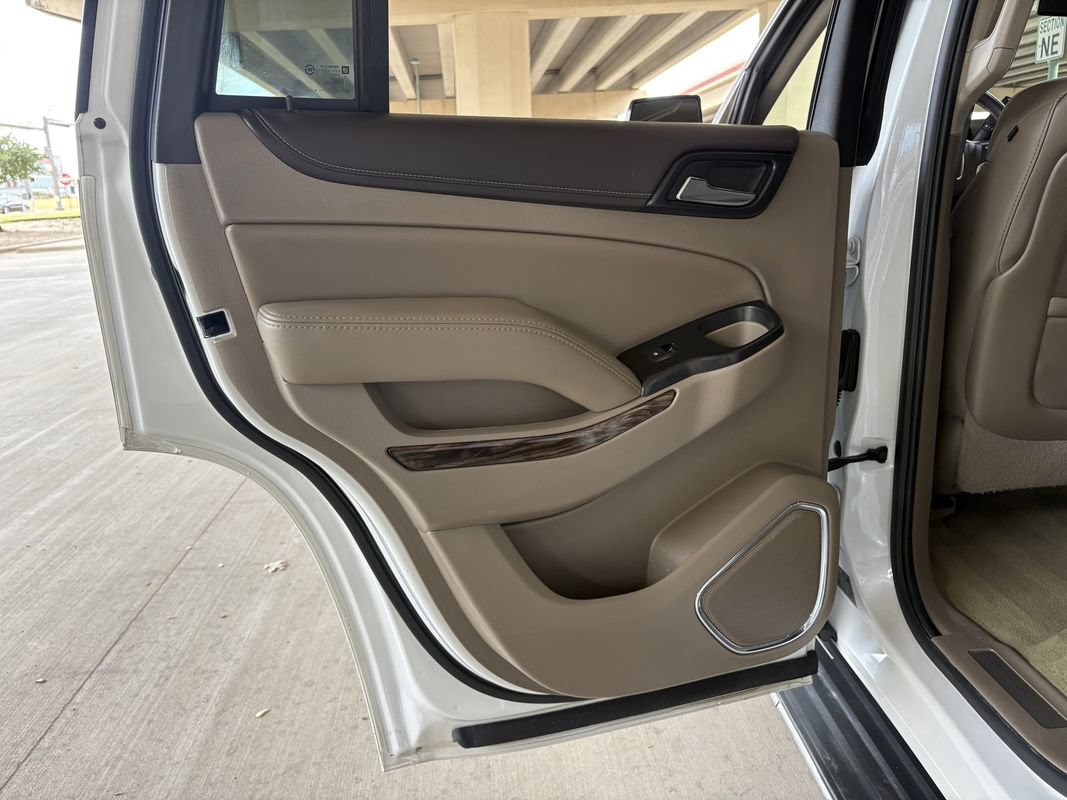 Used 2016 GMC Yukon SLT w/ Open Road Package RWD image 29