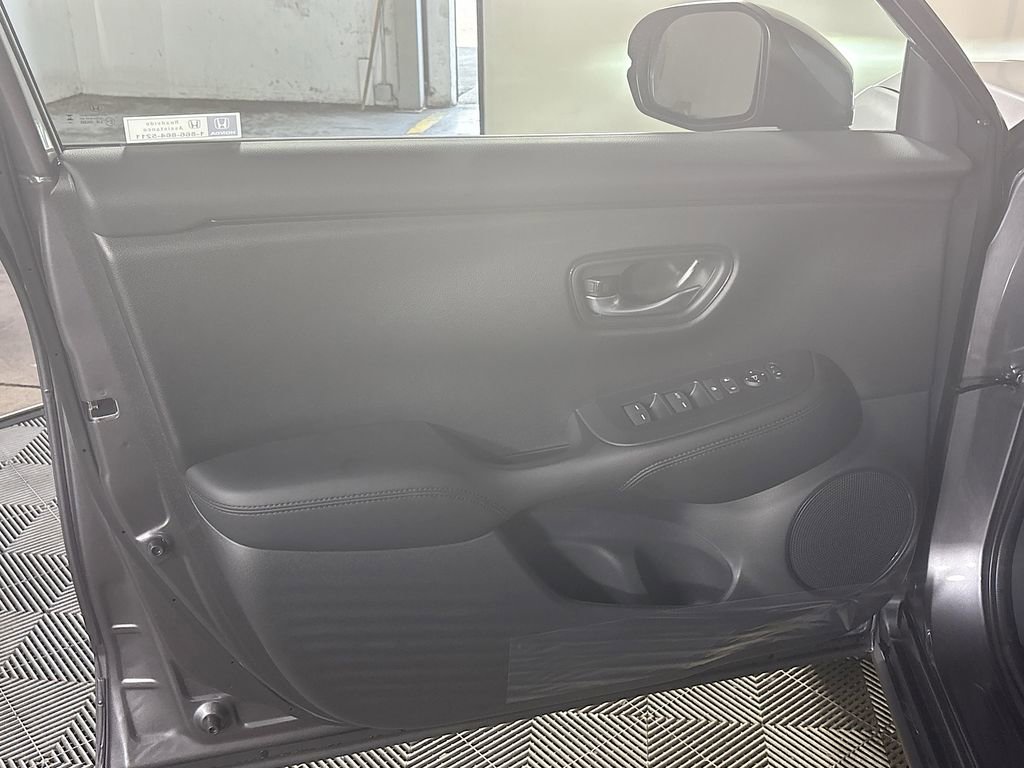 New 2026 Honda HR-V LX image 10