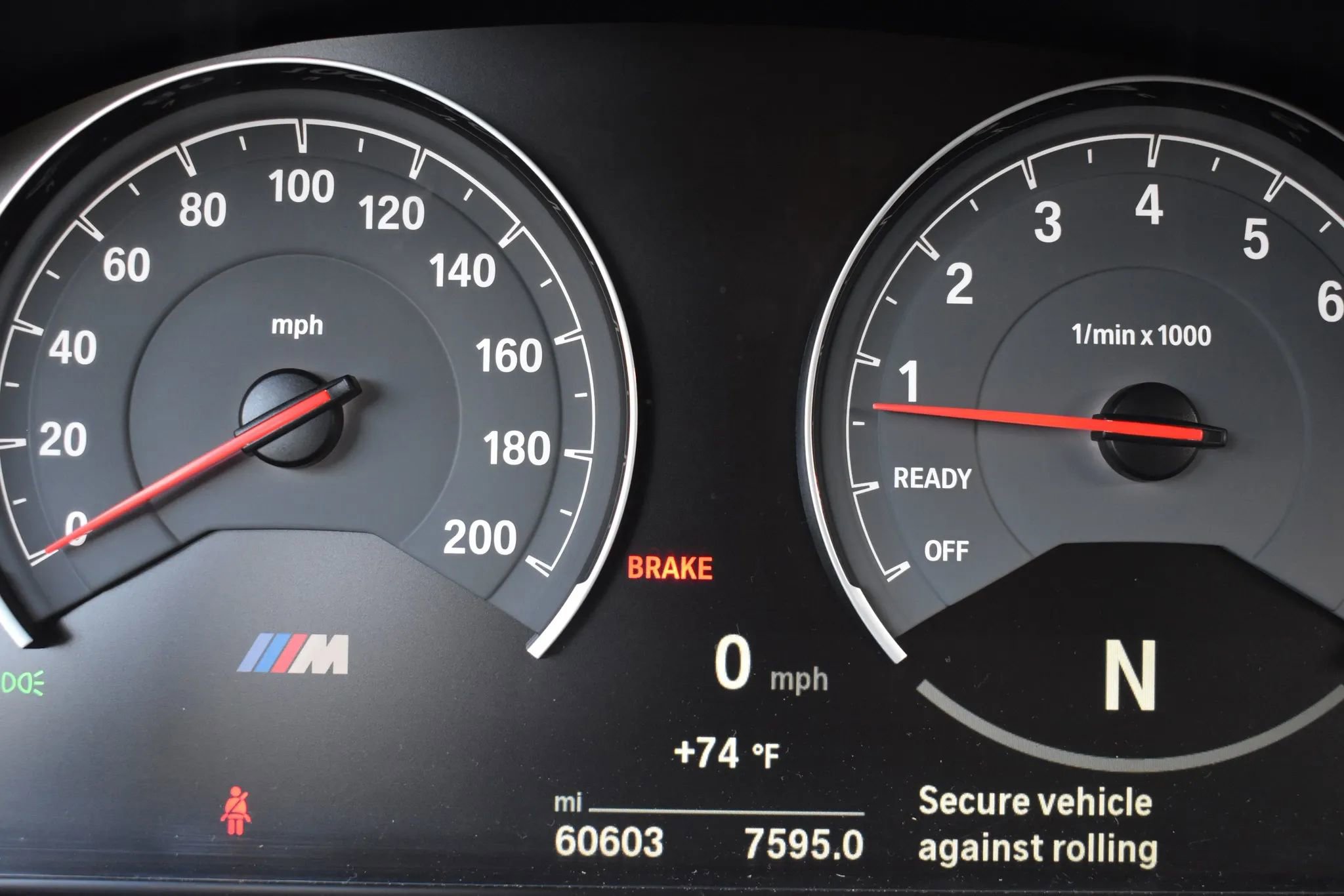 Used 2017 BMW M4 Coupe w/ Competition Package RWD image 12