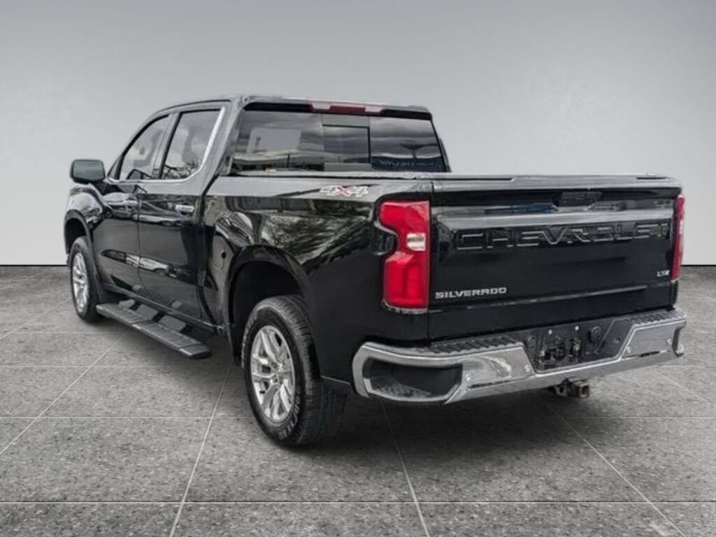 Used 2020 Chevrolet Silverado 1500 LTZ w/ LTZ Plus Package AWD/4WD image 8