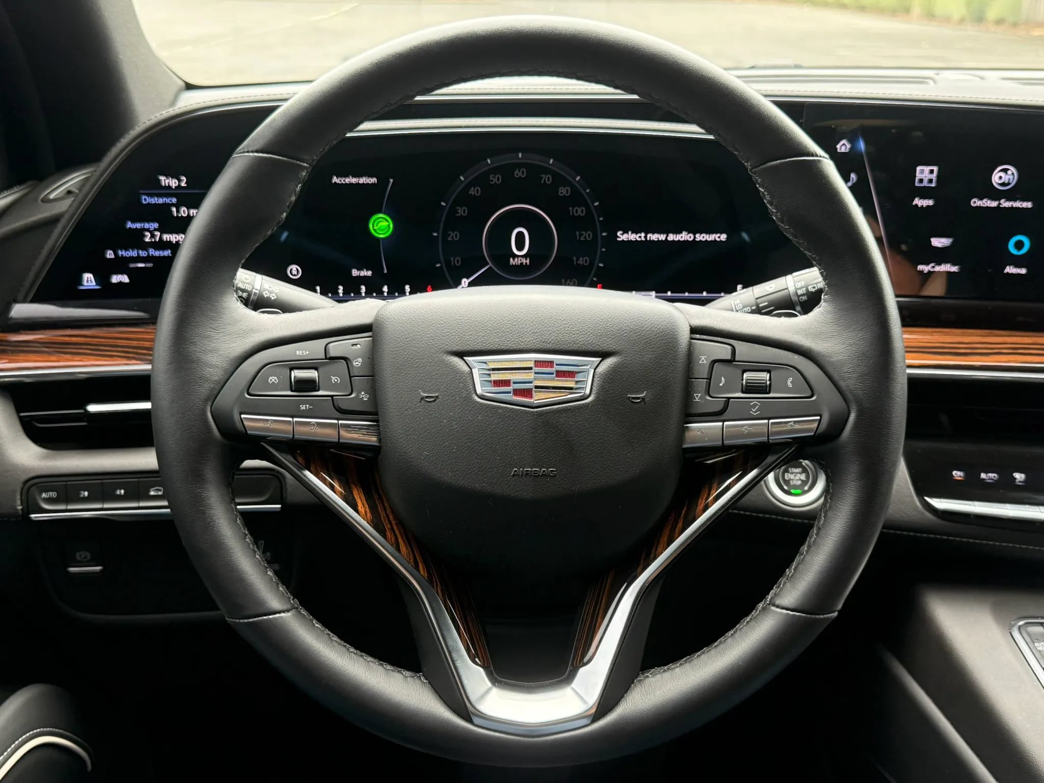 Used 2022 Cadillac Escalade ESV Luxury AWD/4WD image 10